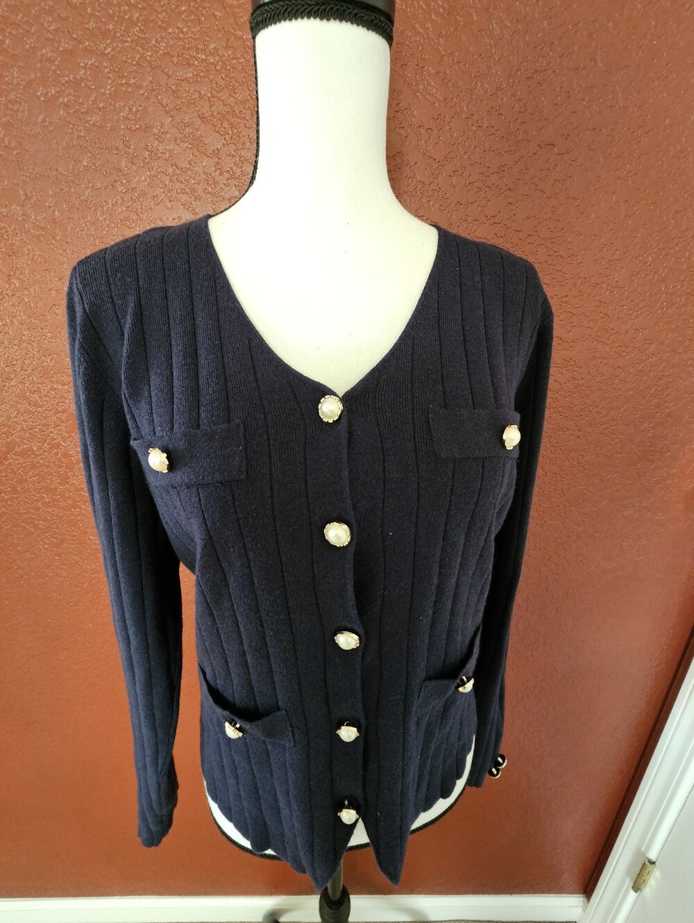 Classic Navy Ribbed Button-Front Cardigan - Women’s Sweaters & Cardigans - Picture 3 of 8